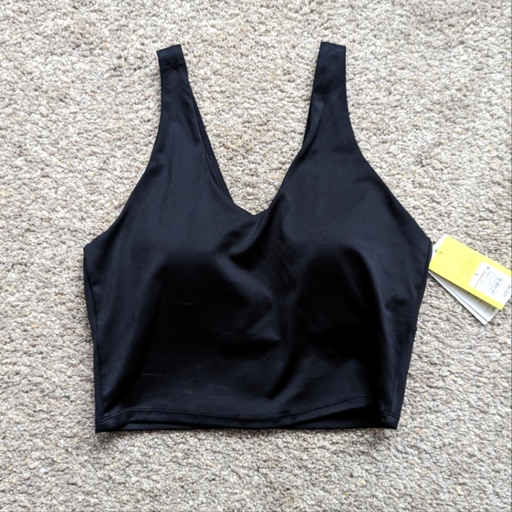 NWT Target All in Motion V-Neck Cropped Sports Bra COPY